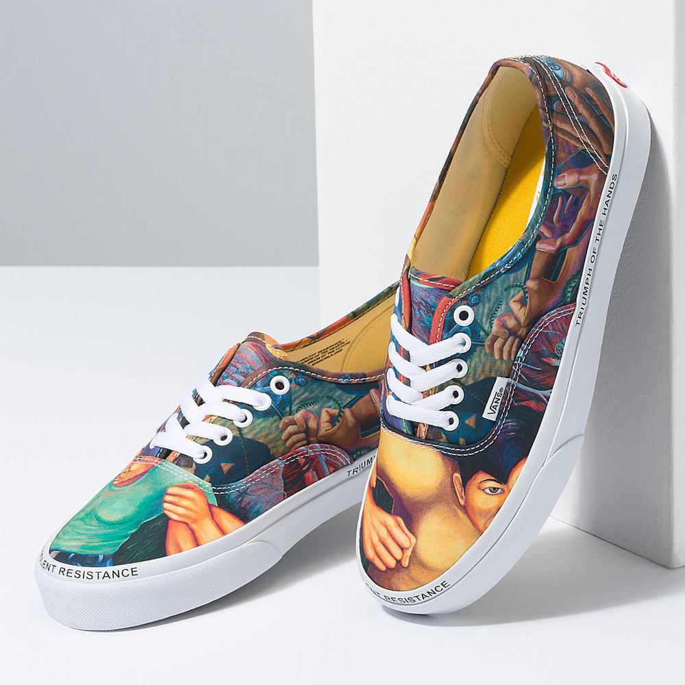 Tenis Vans X MOCA Judy Baca Authentic Mujer Multicolor | VPI194372